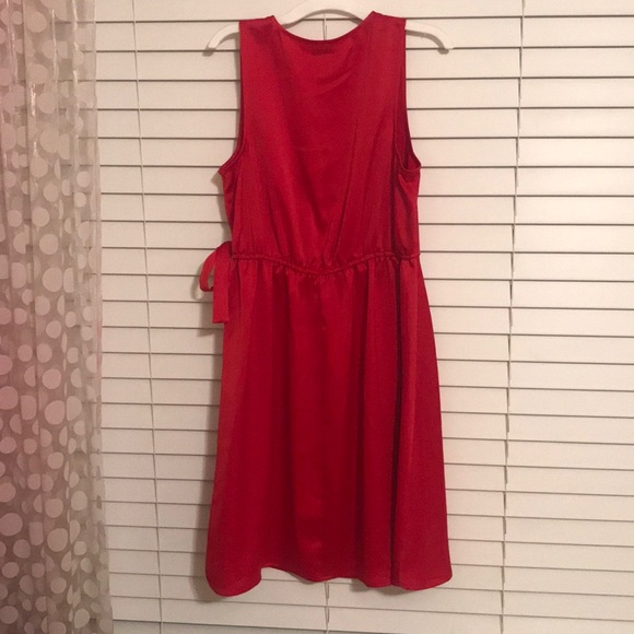 Red summertime dress - Picture 3 of 4